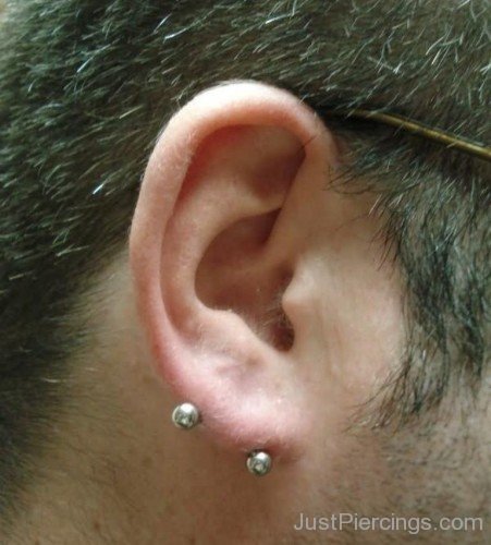 Transverse Lobe Piercing For Men-JP158