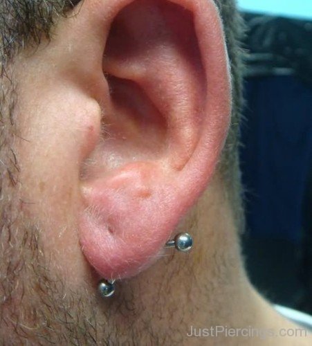 Transverse Lobe Piercing With Curved Barbell-JP163