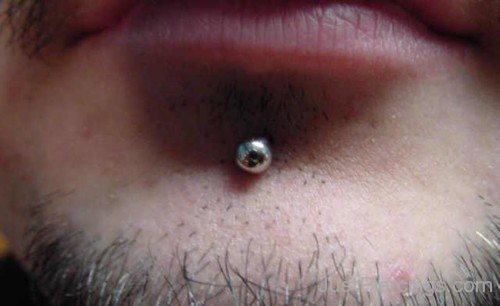 labret Piercing With Silver Syud-JP155