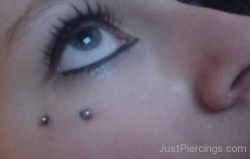 Amazing Anti Eyebrow Piercing For Girls-JP1001