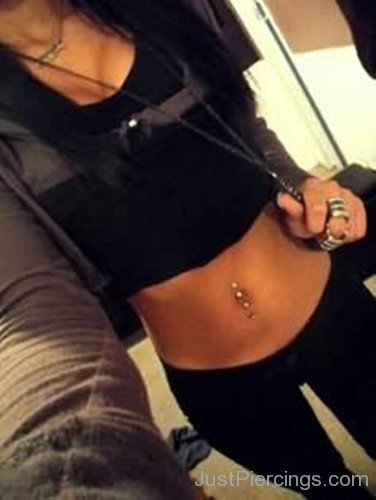 Beautiful Girl With Belly Piercing-JP1016