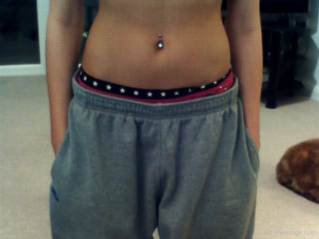 Piercings d: man navel piercing so underrated guys with a belly button pier...