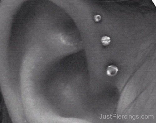 Black and White Anti Helix Piercing-JP1064