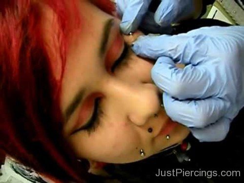 Butterfly Kiss Piercing