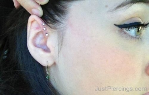 Lobe and Anti Helix Piercing for Girls-JP1103
