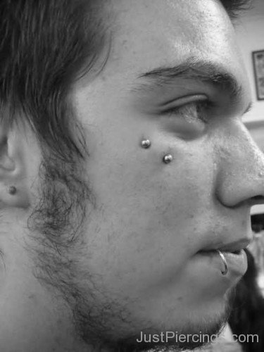 Vertical Surface Anti Eyebrow Piercing For Guys