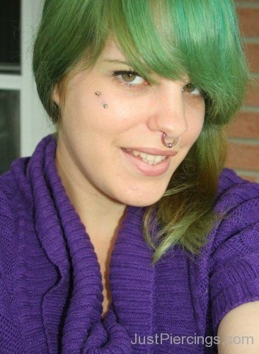 Butterfly kiss Piercing And Septum Piercing