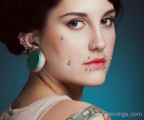 Beautiful Girl With Face Piercing-JP106