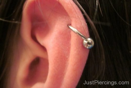 Cartilage Piercing With Ball Rings-JP1037