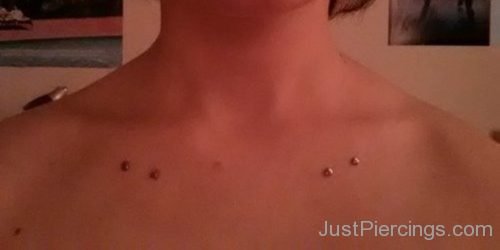 Collar Bone Piercing WIth Surface Barbell For Ladies-JP152