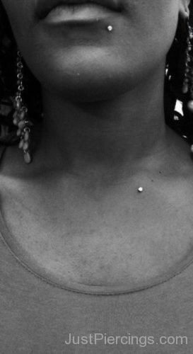 Collarbone Piercing With Silver Barbell-JP159