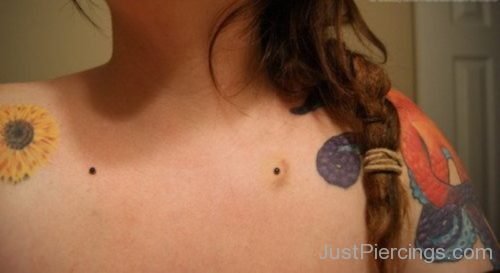 Color Tattoo And Black Dermals Clavicle Piercing-JP1062