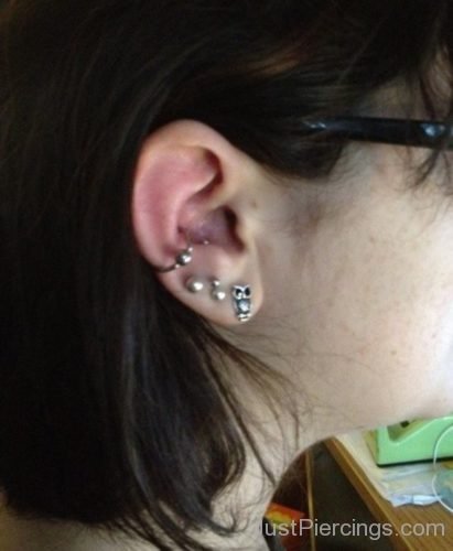 Conch Piercing And Lobe Piercing With Owl Stud-JP1058