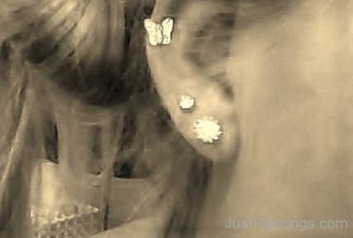 Dual Lobe And Cartilage Piercing With Butterfly Stud-JP1046