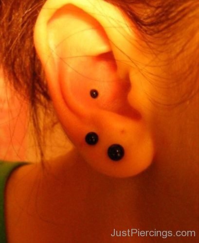 Dual Lobe And Conch Piercing For Girls-JP1094