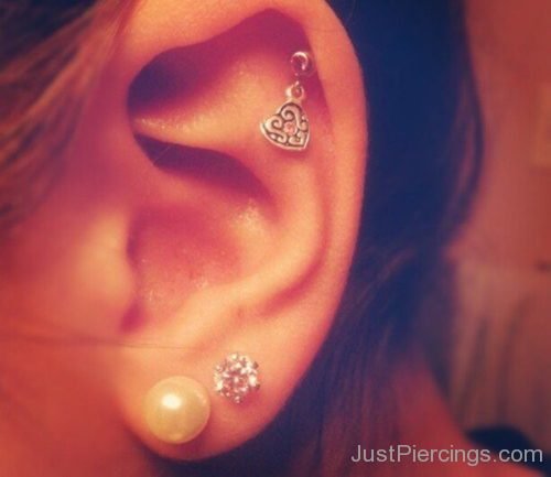 Dual Lobe Cartilage Piercing With Heart Ear Ring 2-JP1054