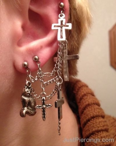 Dual Lobe To Cartilage Piercing With Cross Chain-JP1056