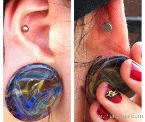 Ear Stretching And Conch Piercing-JP1100