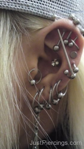 Extreme Cartilage Ear Piercing-JP1061