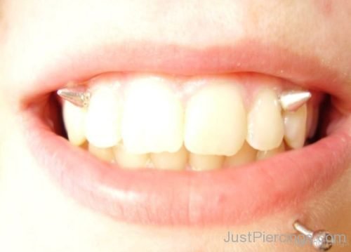 Nice Tooth Piercing 2-JP127