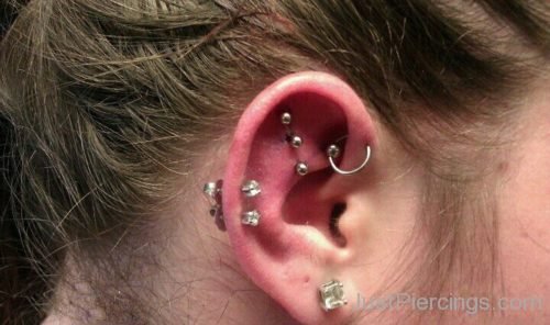 Outer Conch Piercing-JP1159