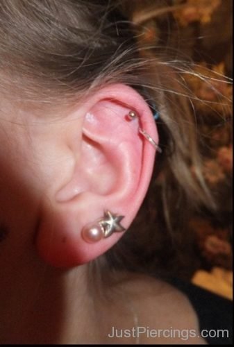 Star Lobe And Cartilage Piercing On Left Ear-JP1116