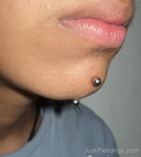 Surface Chin Piercing With Barbell-JP133