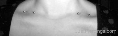 Surface Clavicle Piercing-JP1170