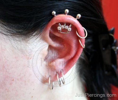 Triple Lobe And Dual Cartilage Piercing-JP165