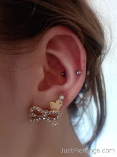 Beautiful Ear Lobe Piercing With Bow Stud-JP1021