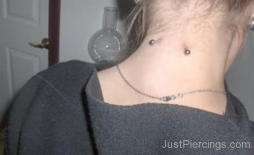 Black Outfits Neck And Ear Piercing-JP1015