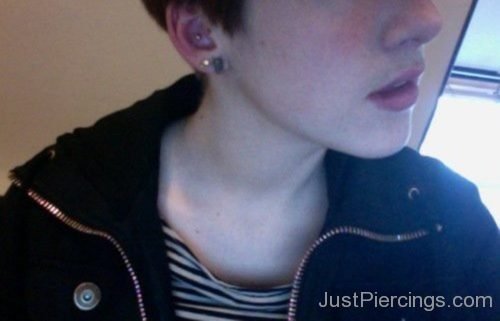 Conch-Piercing For Young