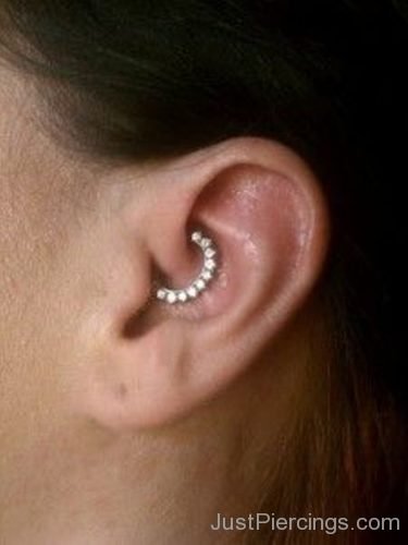 Cool  Daith Piercing With Jewelry-JP1036