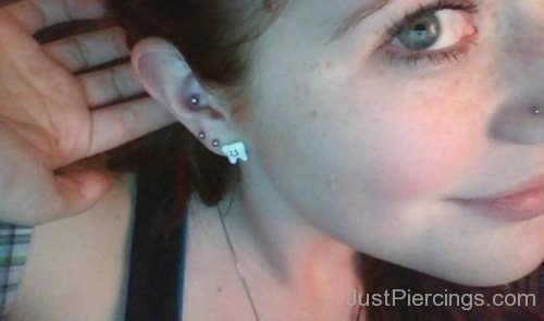 Cool Nose Conch And Lobe Piercing-JP1081