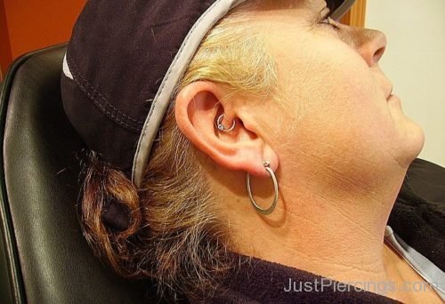 Ear Daith And Lobe Piercing For Ladies-JP1326