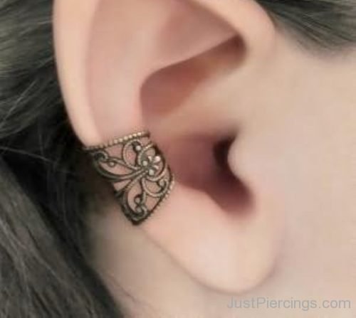 Ear Piercing With Beautiful Ear Cuff-JP1197