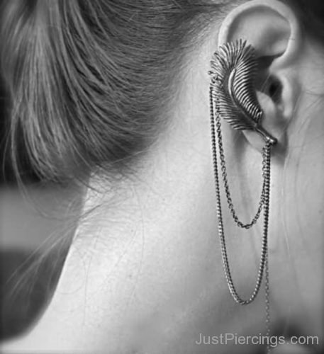 Ear Piercing With Beautiful Feather Ear Ring-JP1198