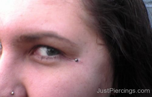 Eye And Nose Piercing-JP112