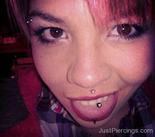 Eyebrow, Tongue And Cyber Bites Piercing-JP158