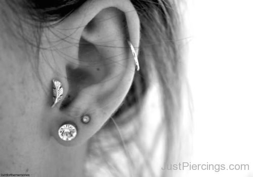 Feather Stud Tragus And Beautiful Ear Piercing-JP1108