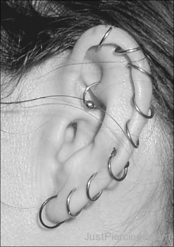 Girl With Left Ear Piercing-JP1117