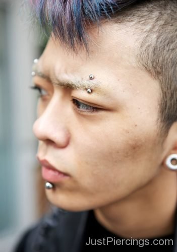 Labret And Eyebrow Piercing-JP144