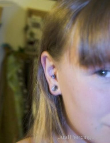 Lobe And Conch Piercing For Ladies-JP1121
