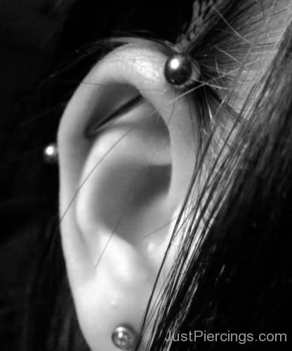 Lobe And Industrial Ear Piercing-JP143