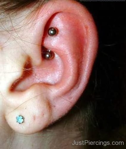 Lobe And Rook Ear Piercing-JP1147