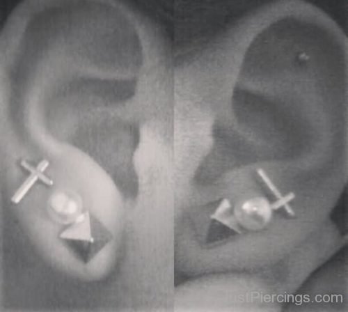 Lobe Ear Piercing With Cross And Pearl Studs-JP1075