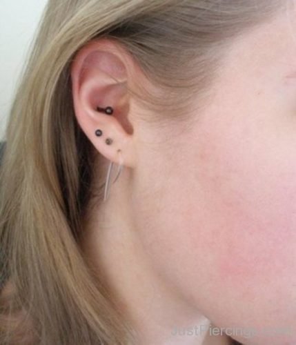 Lobes And Inner Conch Piercing-JP1153