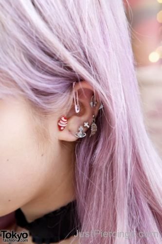 Multiple Ear Piercings For Young Girls-JP1184