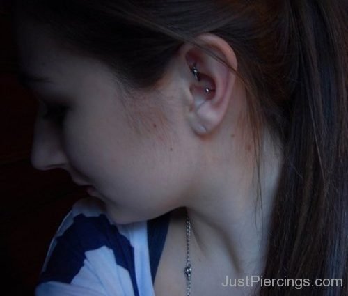 Rook And Conch Piercing-JP1181