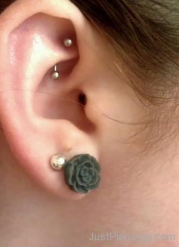 Rook Ear Piercing And Flower Lobe Piercing-JP131